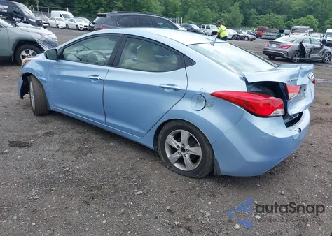 2012 Hyundai Elantra Gls (Ulsan Plant) z USA, uszkodzony, nr VIN KMHDH4AE4CU361364